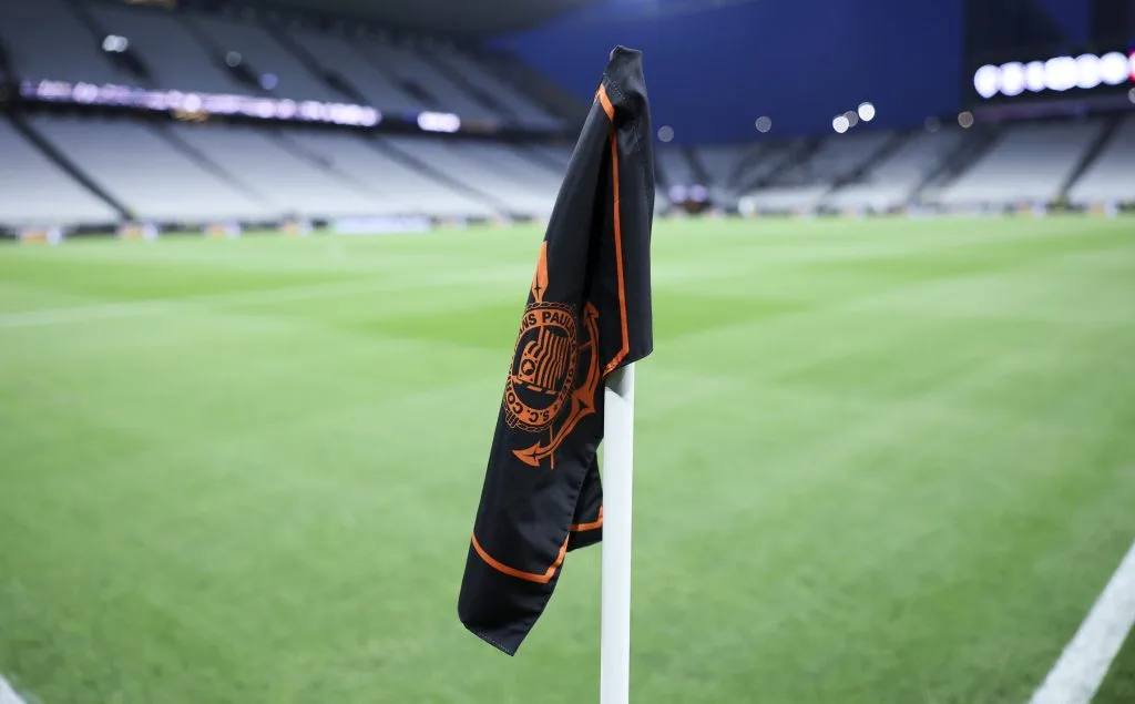 Corinthians fecha acordo e vai pagar mais de R$ 10 milhões por volante