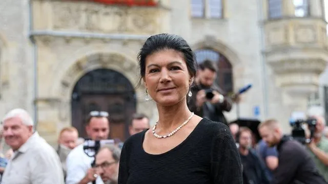 Sahra Wagenknecht: Wagenknecht hält Teile der Bundesregierung für »rechtsextrem«