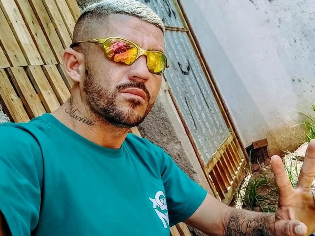 Homem é morto a tiros por dupla em moto no interior de SP
