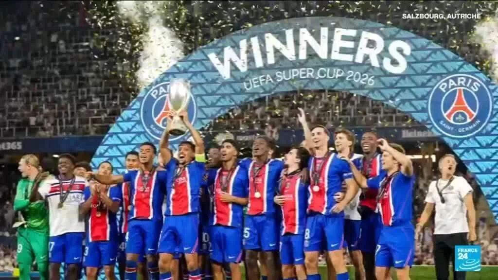 Football : le PSG remporte la Supercoupe d'Europe contre Aston Villa (2-1)