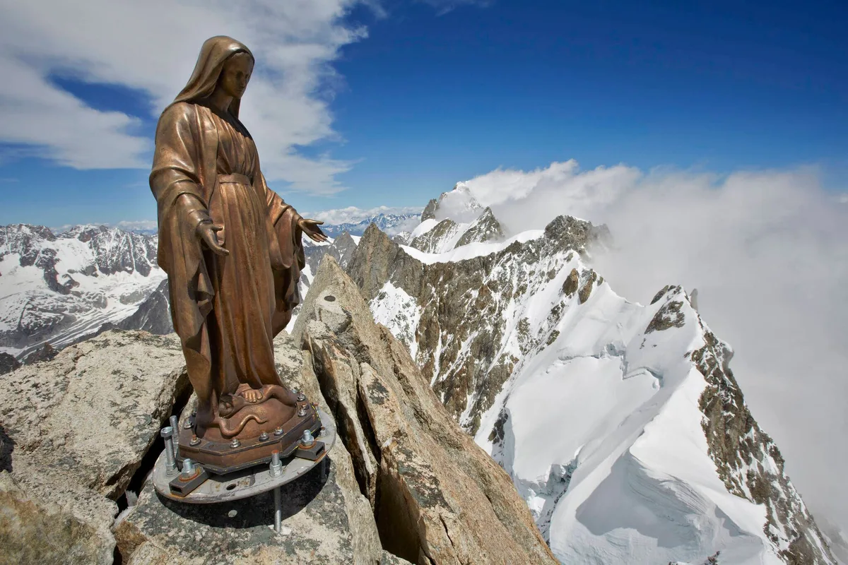 « La Madone », un documentaire sur la trace des Madones des sommets alpins