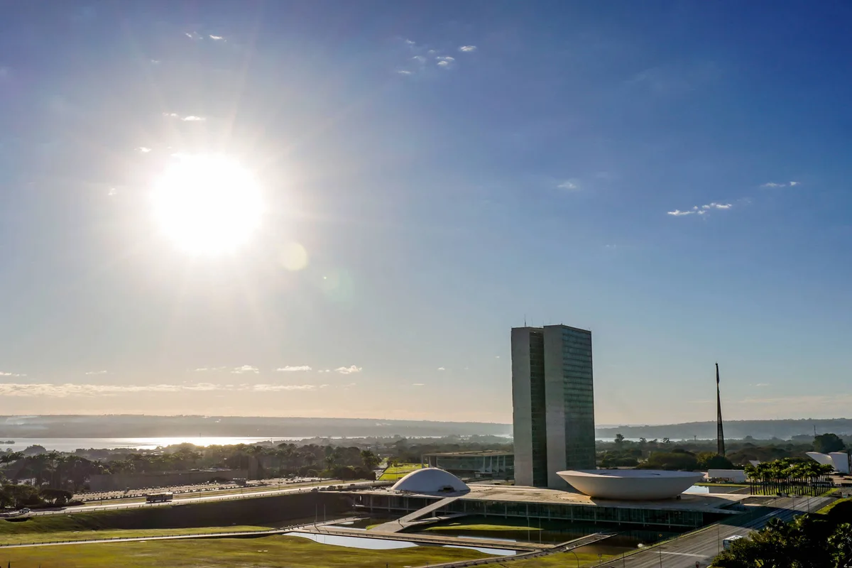 A Câmara é a Casa do povo e o Senado, o clube da elite?