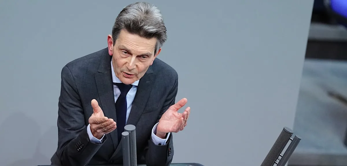 „Schamlos“ – Mützenich kritisiert Ukraine-Antrag von AfD und BSW