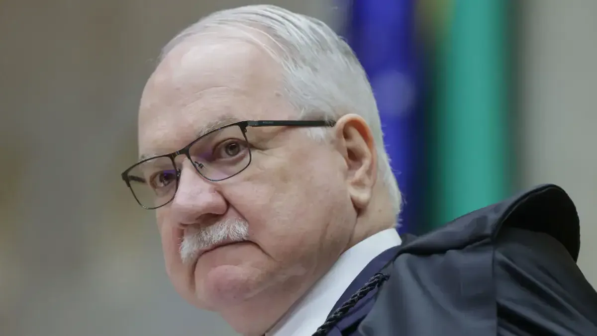 Fachin: decisão pertence ao plenário e não a um ministro individualmente