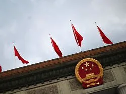 Bei Familienbesuch festgenommen: Künstler von Mao-Skulpturen in China zu drei Jahren Haft verurteilt
