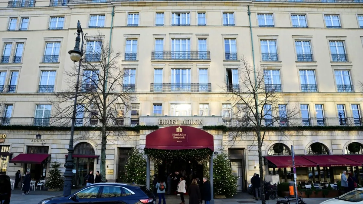 Verkauf des Berliner Luxushotels Adlon vorerst geplatzt - Neuer Versuch angestrebt