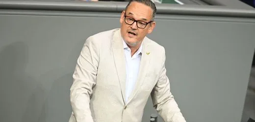 Martin Reichardt: Rüge wegen »Klitoris«-Äußerung – AfD-Politiker muss Ordnungsgeld zahlen