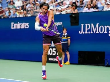 Carlos Alcaraz opens US Open title defense against Safiullin, Venus Williams plays Sofia Kenin