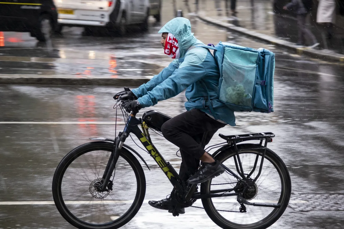 Walmart and McDonald’s aren’t the SNAP kings anymore — Uber, Lyft and DoorDash lead in workers on food stamps