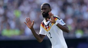 Rüdiger despede-se da seleção alemã aos 33 anos