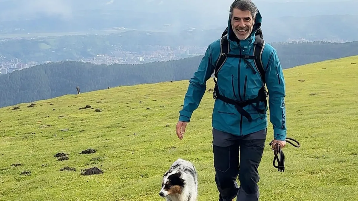 El pueblo vasco donde se crió Jorge Fernández, entre montañas y un sorprendente patrimonio industrial