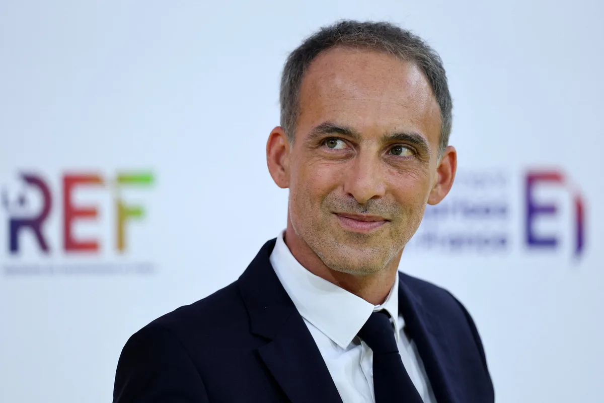 Présidentielle 2027 : Raphaël Glucksmann dans la broyeuse socialiste