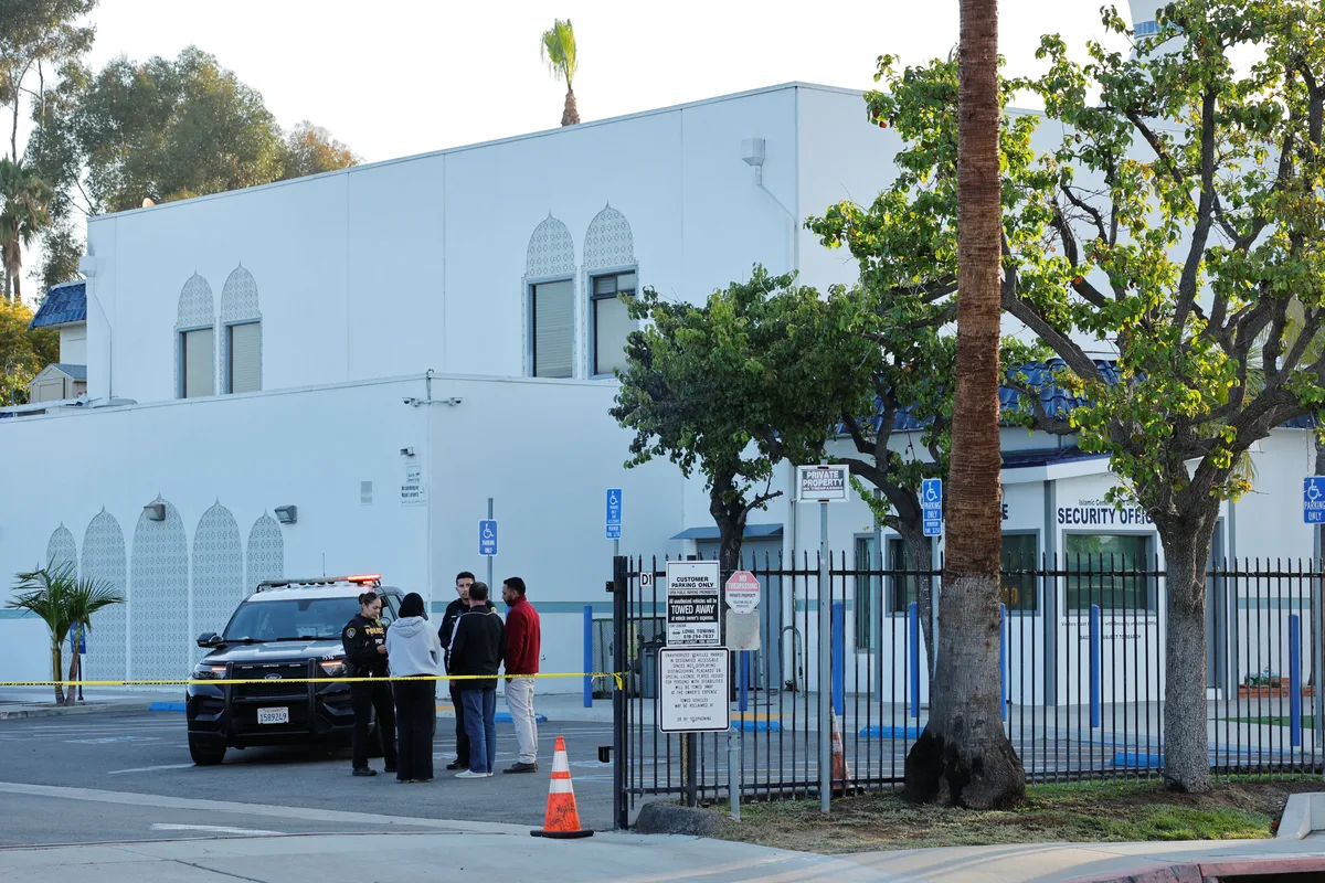 Acusan a una adolescente de 17 años de colaborar con los atacantes de una mezquita de San Diego
