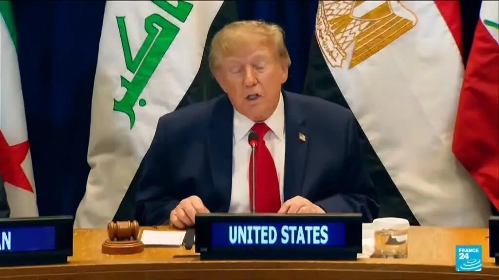 Donald Trump menace l'Iran devant l'ONU puis annonce une reprise du dialogue