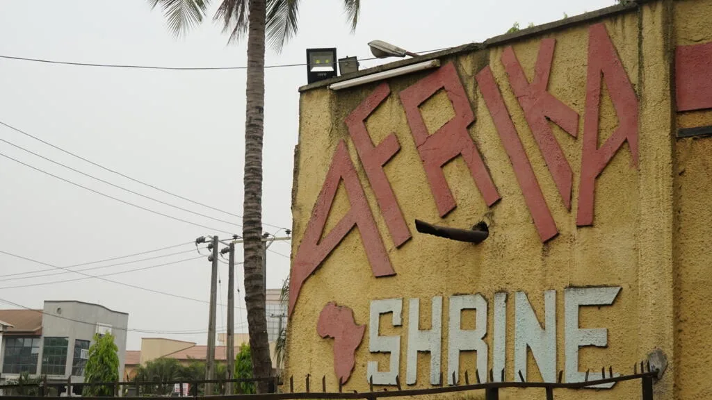 Histoire de la nuit africaine: l'Afrika Shrine, la salle mythique de Fela Kuti [7/10]