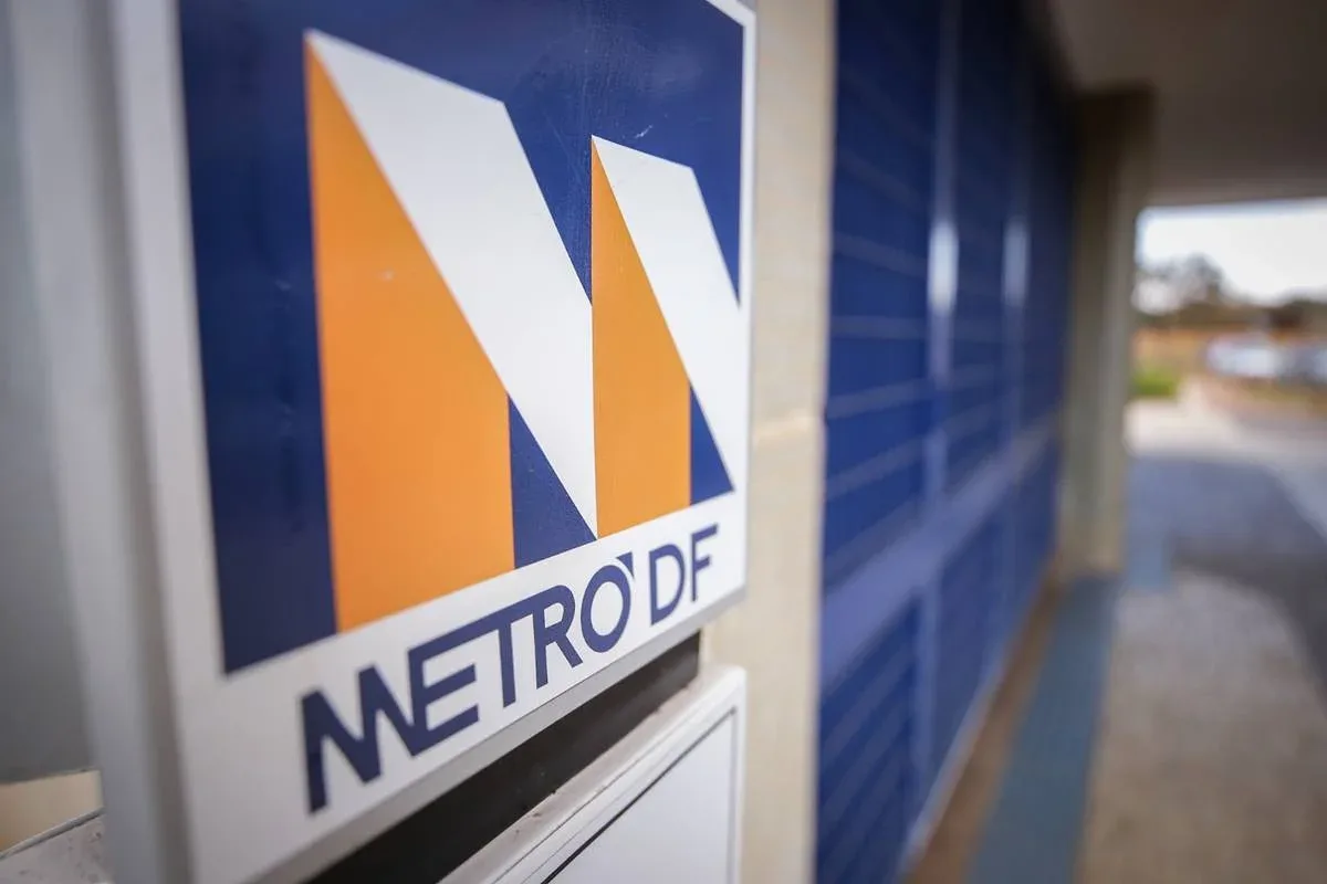 Metroviários acolhem pedido do TRT, marcam nova assembleia e adiam greve