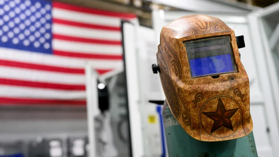 Trump heads toward unlikely clash with close ally over future of multibillion-dollar industry