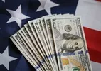 Dólar sobe a R$ 5,168 e Bolsa cai com petróleo em alta e inflação nos EUA