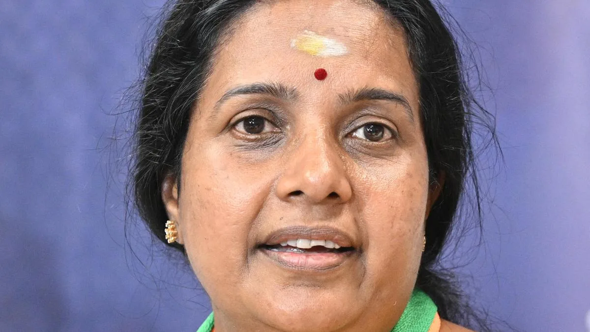 Attempts to dilute the glory of 'Vande Mataram' can never succeed: Vanathi Srinivasan