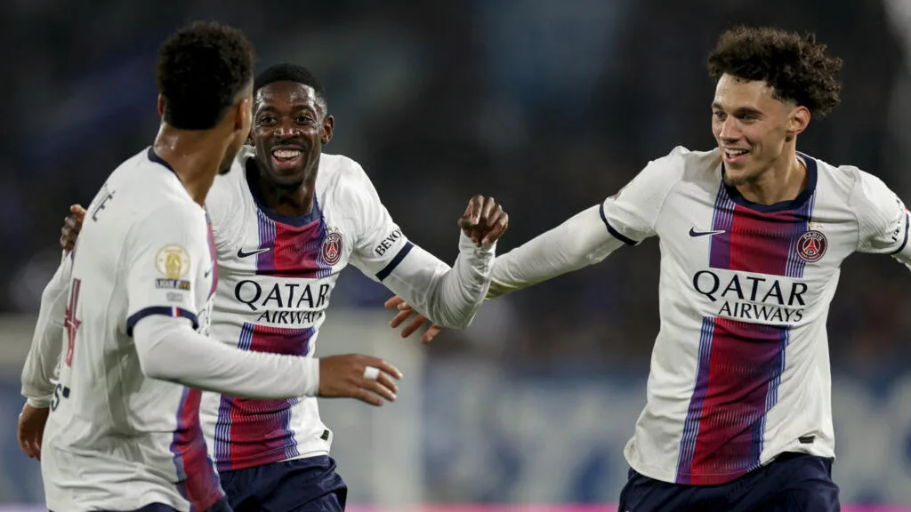Le PSG enchaîne contre Strasbourg et retrouve le sommet de la Ligue 1