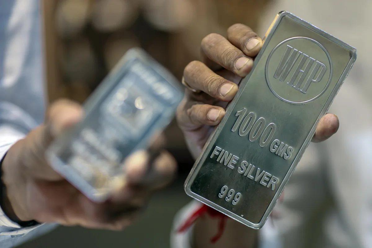 Silver faces downside risk as Warsh's Jackson Hole speech looms