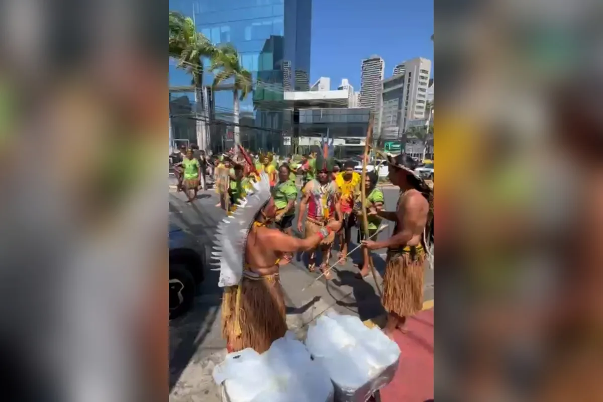 Indígenas ocupam escritório da Vale em Nova Lima