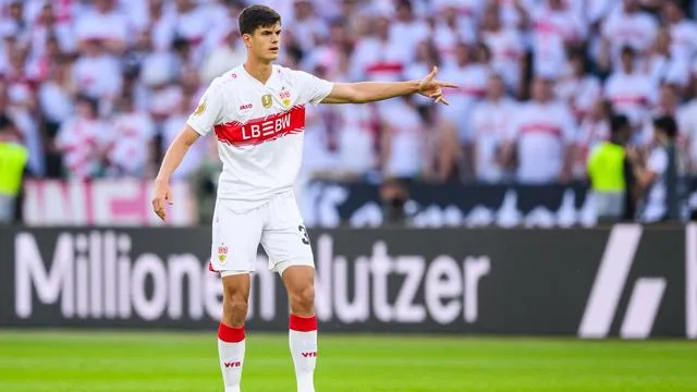 Fußball-Bundesliga: Für über 20 Millionen: VfB-Talent Chema Andrés nach England