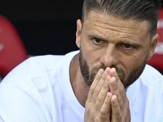PORTRAIT. « Un ambitieux » au « travail acharné » : qui est Grégory Poirier, le nouvel entraîneur du FC Nantes ?