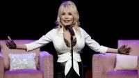 Trump presta homenagem à Dolly Parton: “Nunca houve ninguém como ela”