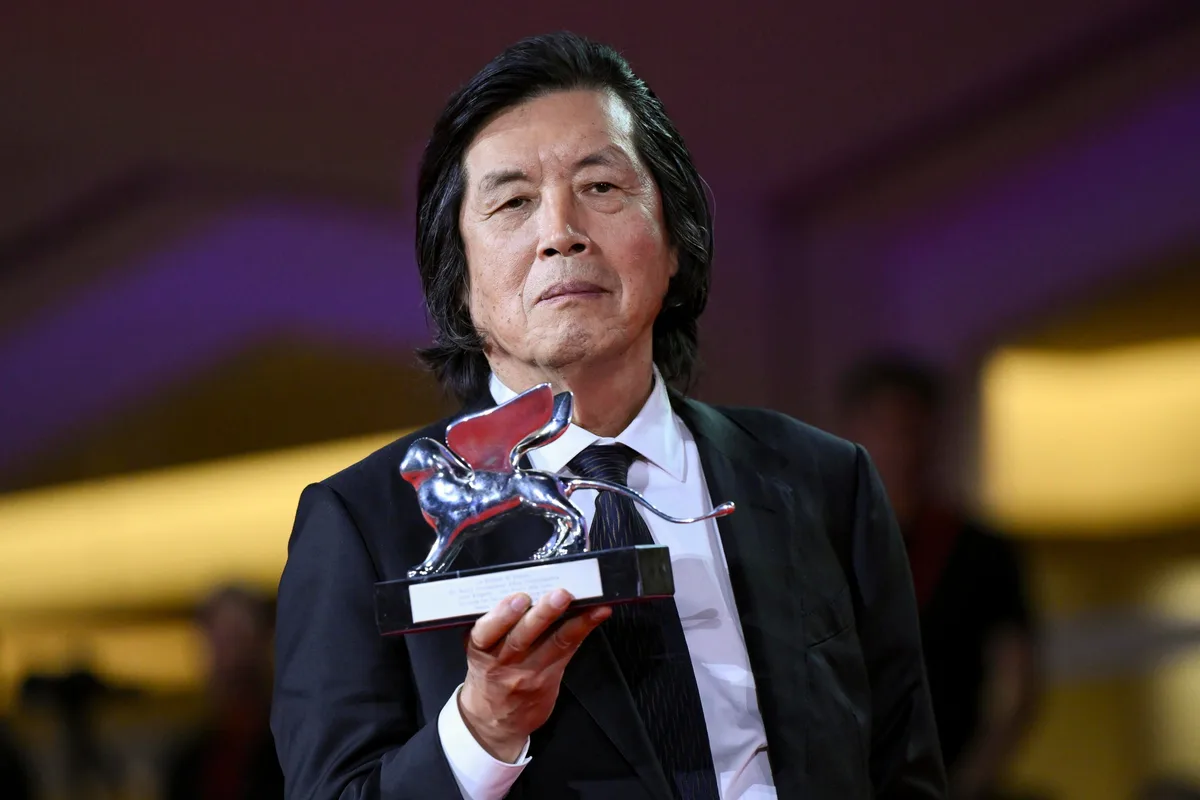 Lee Chang-dong, el director que solo hace obras maestras y acaba de ser premiado en Venecia: fue ministro de Cultura y uno de los impulsores de la ola coreana