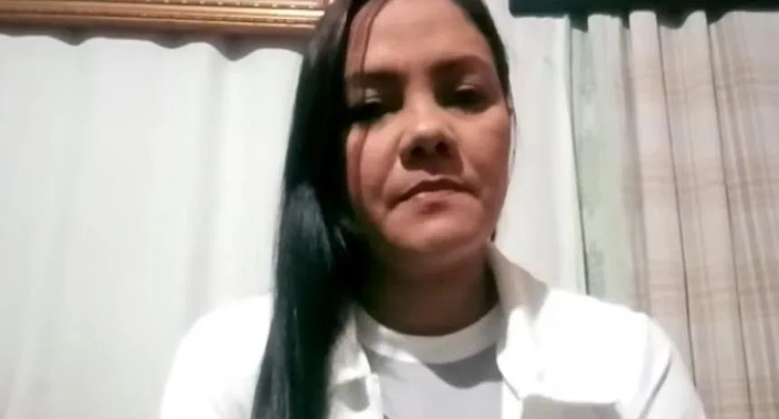 ¿Bajo qué condiciones salió? Expresa política rompió el silencio y dice que volvió a «renacer» tras ocho años en la cárcel