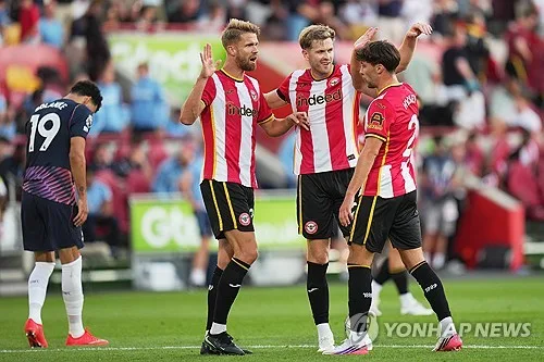 김지수 빠진 브렌트퍼드, EPL 개막전서 토트넘에 3-0 완승