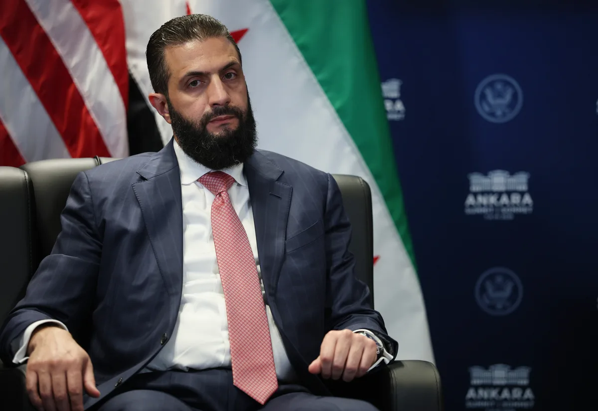De islamista a estadista: dá para acreditar que o líder sírio mudou?