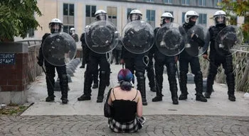 Propostas orçamentais com anúncio de cortes motivam dois dias de protestos na Bélgica