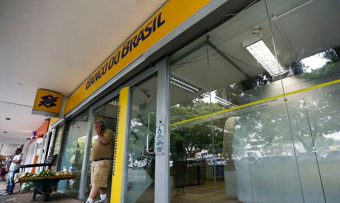 Banco do Brasil lança novo aplicativo com foco em IA e personalização