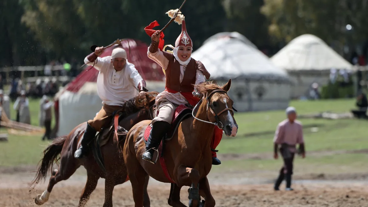 Cuáles son los deportes de los Juegos Mundiales Nómadas, el evento que marcó un récord de 109 delegaciones en Kirguistán