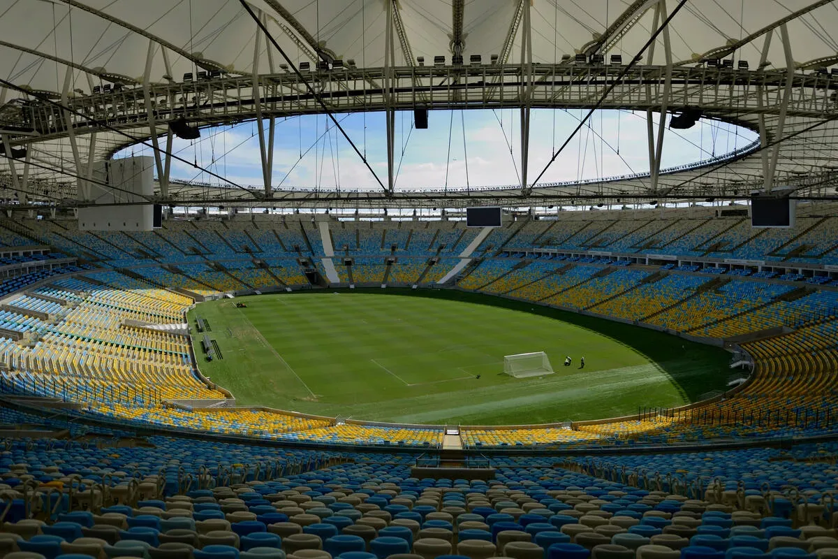 Flamengo barra Vasco no Maracanã e rival avalia medidas para jogar no estádio