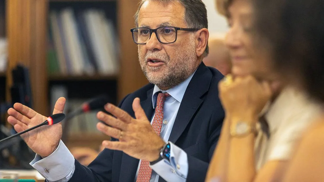 Luís Neves convoca reuniões com sindicatos da PSP e GNR para discutir suplementos, carreiras e horários