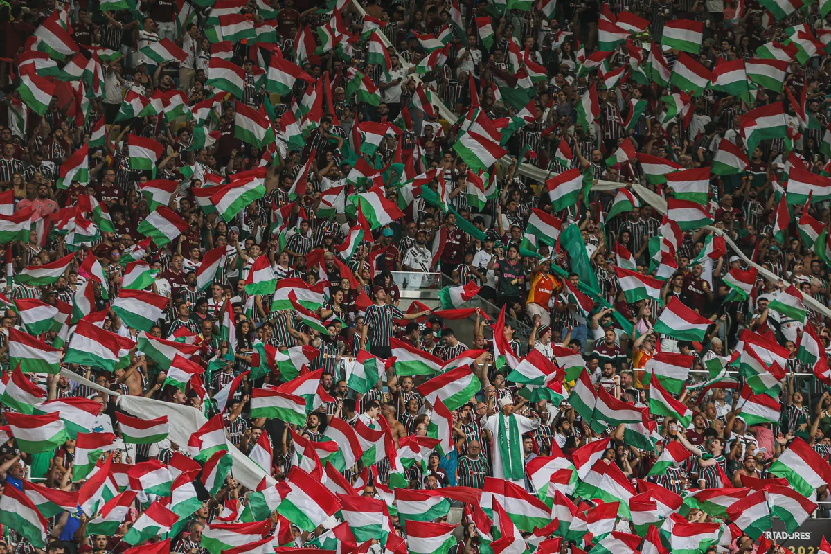 Torcida do Fluminense prepara festa semelhante à da final da Libertadores de 2023 para jogo contra o Palmeiras
