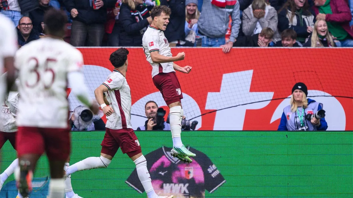 Fellhauer jubelt gegen Bayern: Augsburger Geschichten: Fellhauer als Blitz-Tor-Rekordmann