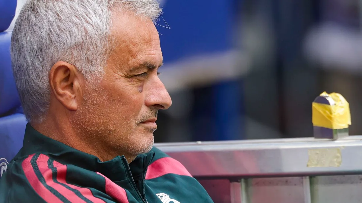 Mourinho da el mercado por cerrado, pide sentido común y considera que "mucha gente falló el año pasado"