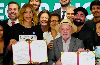 Lula assina decreto contra cambismo digital e obriga shows a oferecerem água gratuitamente