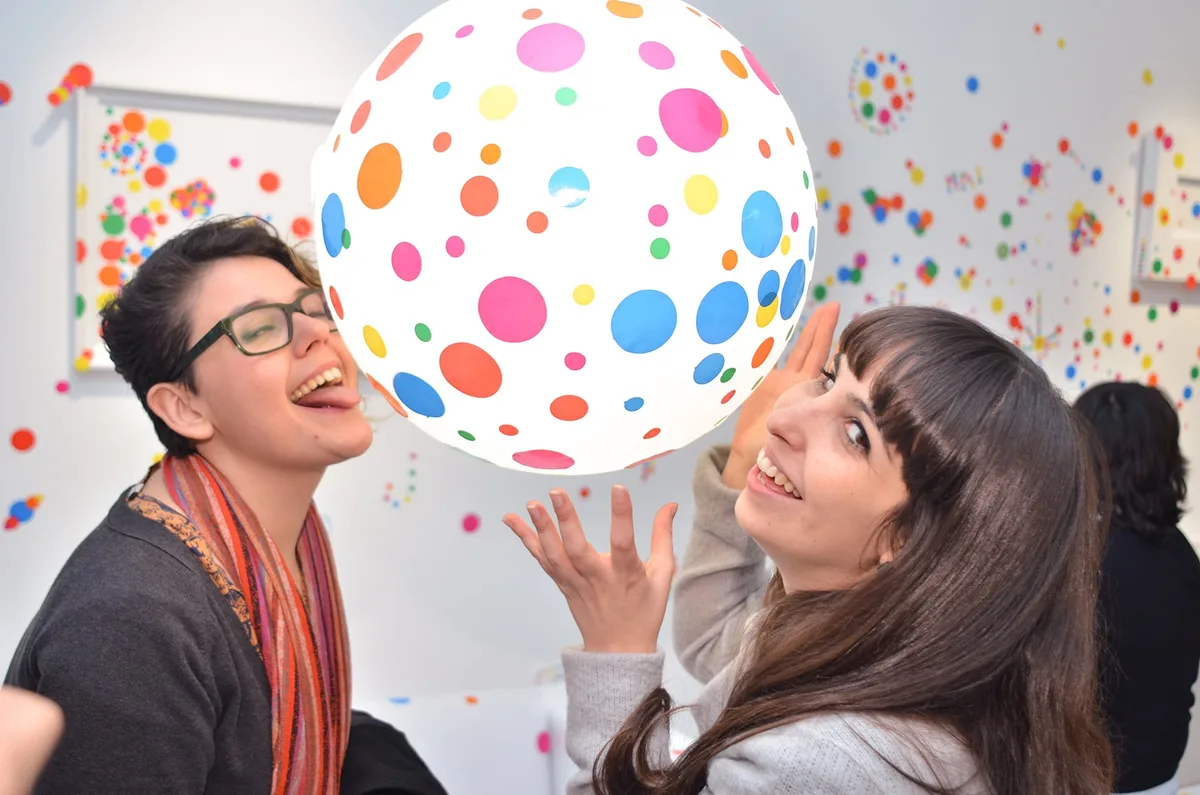 Por qué Yayoi Kusama nos gustó tanto en Buenos Aires