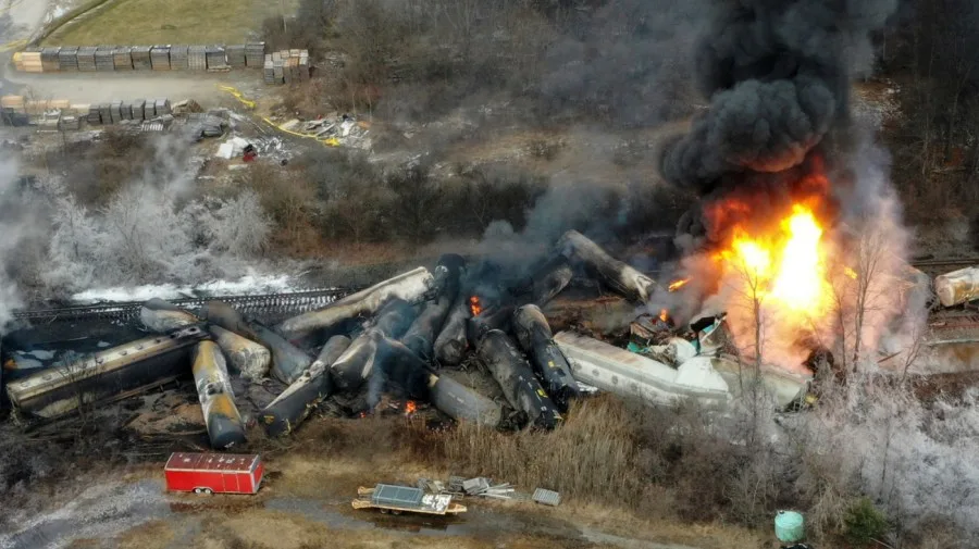 Early government projection showed thousands of Americans at risk of harmful exposure after East Palestine train derailment