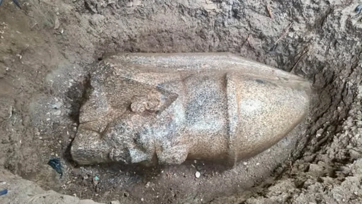 28-foot statue of biblical pharaoh who enslaved Israelis discovered by Egyptian farmer