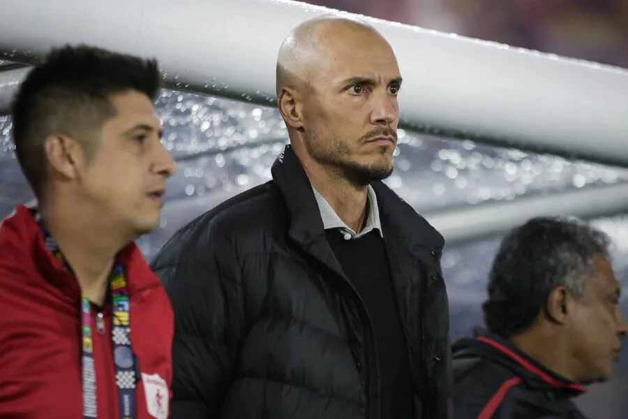 David González protestó por la agresión a Jean Fernandes durante el partido Santa Fe vs. América: “El partido no se tuvo que haber jugado”