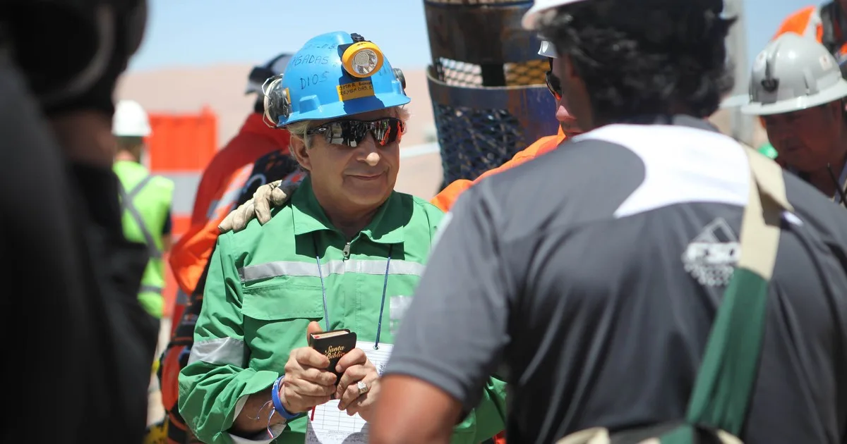 Omar Reygadas, uno de los 33 mineros de Chile, 16 años después del rescate: “Nunca perdimos el sentido del humor, siempre nos sirvió mucho para mantener el ánimo arriba”