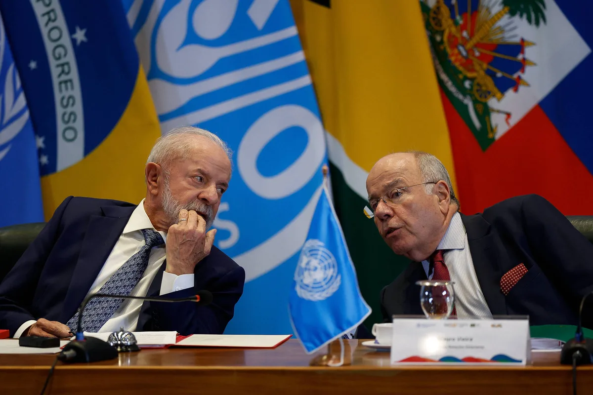 Governo comunica aos EUA que iniciará consultas para aplicar reciprocidade contra tarifas de Trump