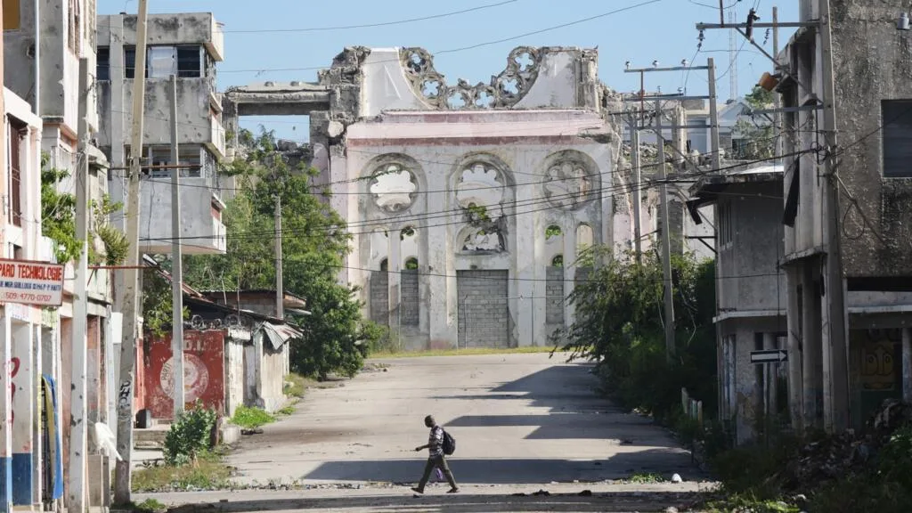 Séisme de 2021 en Haïti: cinq ans après, une reconstruction sacrifiée par l'insécurité