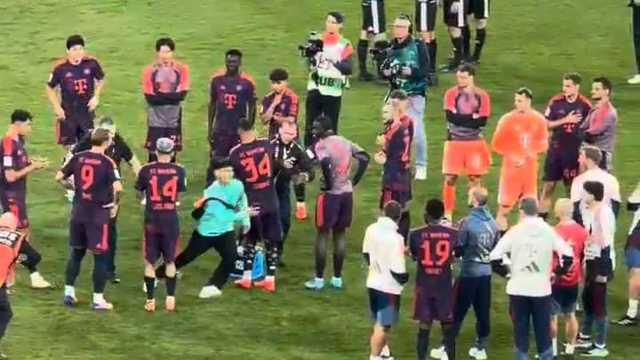 Bei Supercup-Sieg - Bayerns „Mr. Aura“ checkt Flitzer um